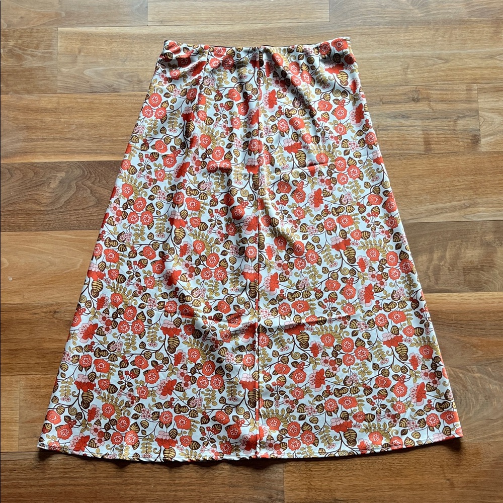 Vintage/Y2K Floral Print Women's Skirt w/ Elastic Waistband
